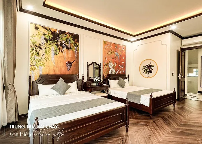 Sun Feria Bai Chay Luxury Villa *
